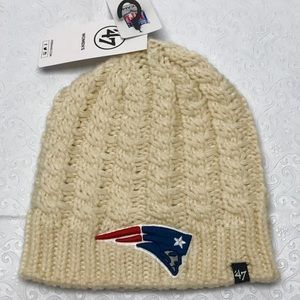 NFL New England Patriots Football White Winter Pom Knit Womens Beanie Hat New